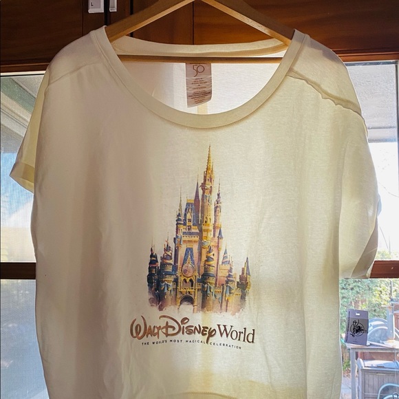 Disney Woman’s Crop Top (L) - Picture 3 of 4